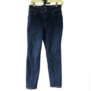 Chico’s Girlfriend Ankle Stretchy Jeans Size 1P, US size 8P